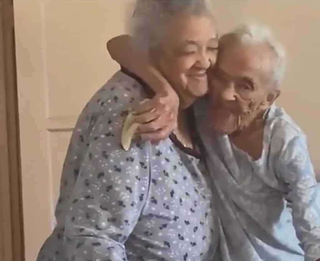 Heartwarming video of 103-year-old woman and her 87-year-old daughter