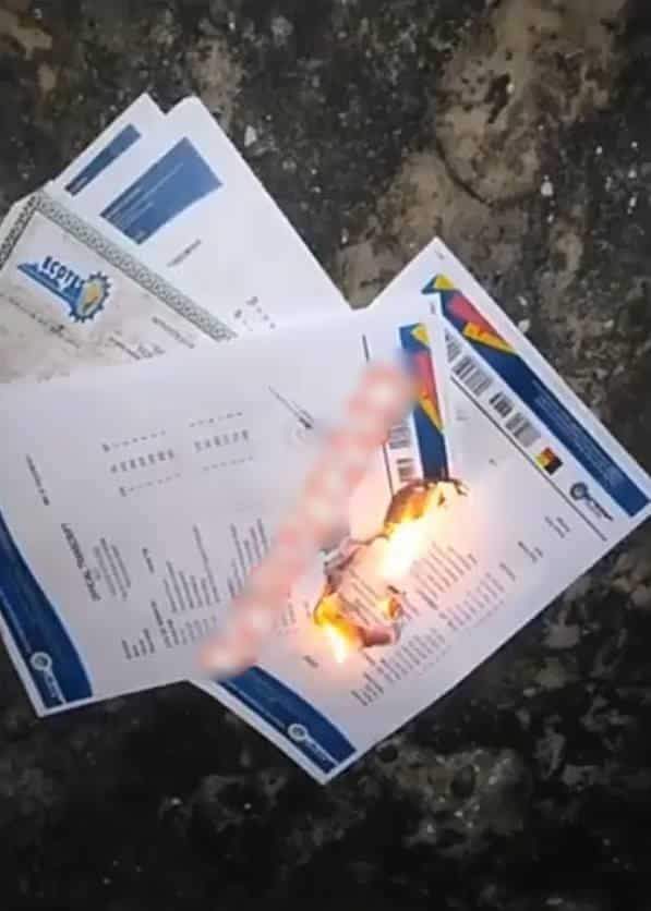 Boy burns school certificates to ashes, says school is a major scam (Video)