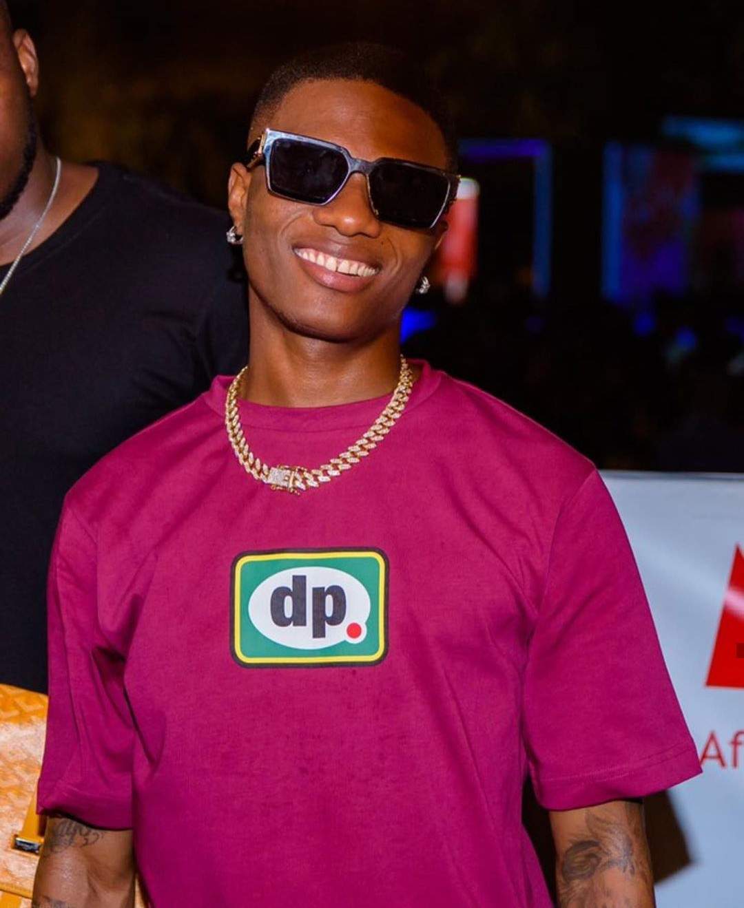 Wizkid reacts to video of Davido advertising COZA church