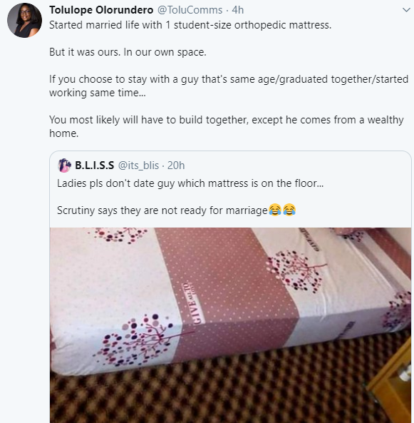 'Ladies pls don't date guy which mattress is on the floor' - Nigerian lady advises