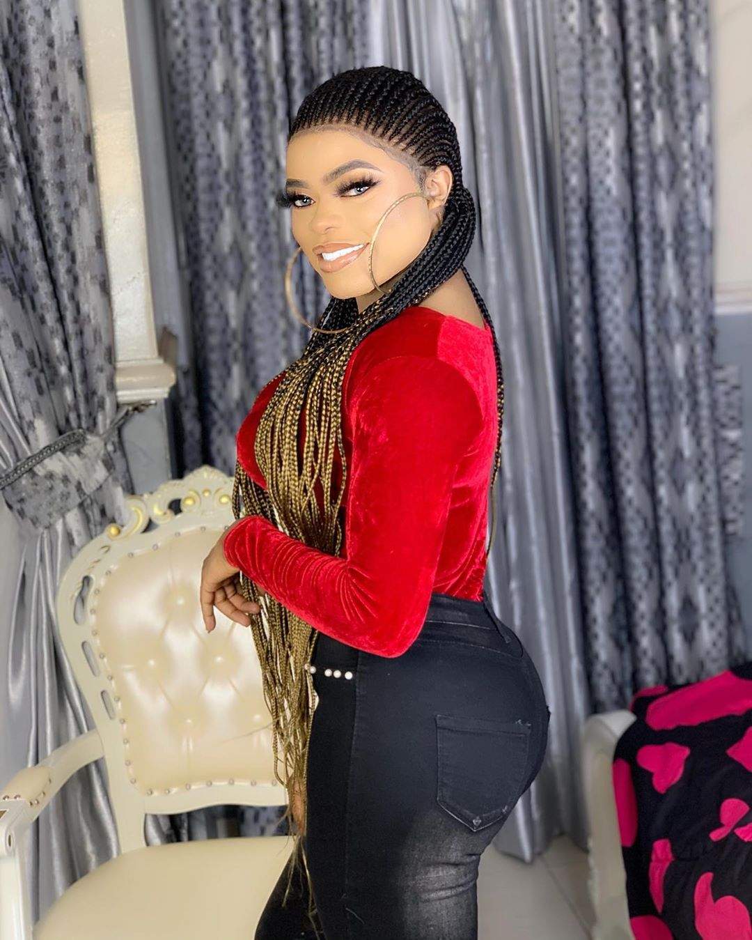 "2020 we snatching husbands" - Bobrisky declares