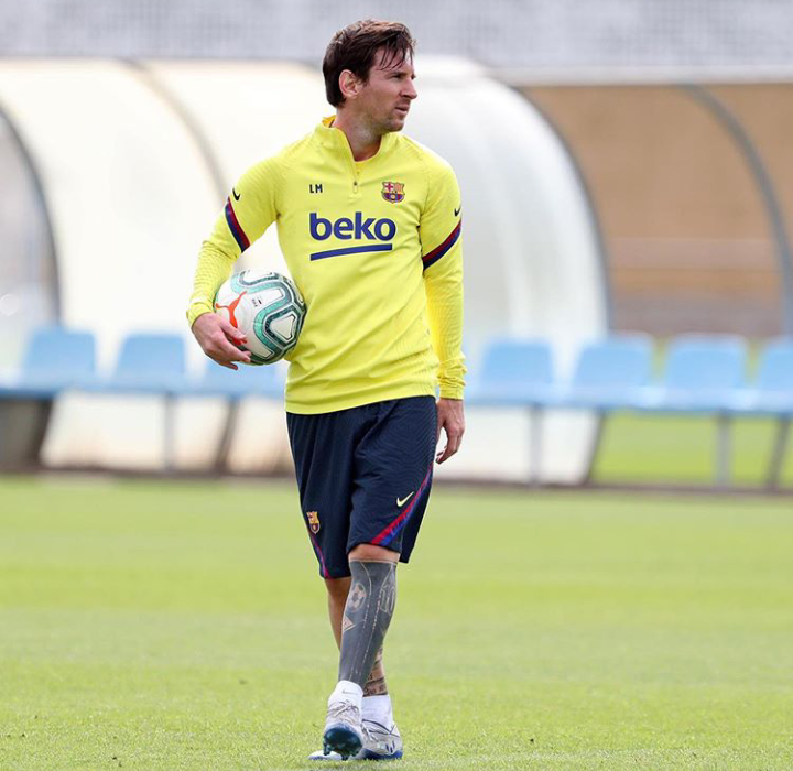 Messi becomes almost unrecognizable after shaving his beards (photos)