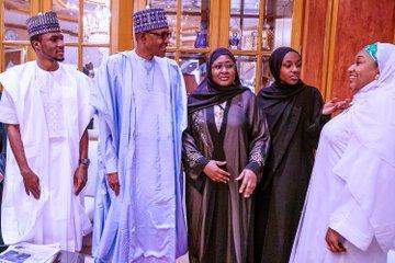 Buhari observes Eid-Kabir prayers with his family and aides in Abuja (Photos)