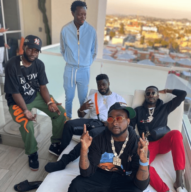Check out Davido's response when asked how he got to the US while Boarders are Closed