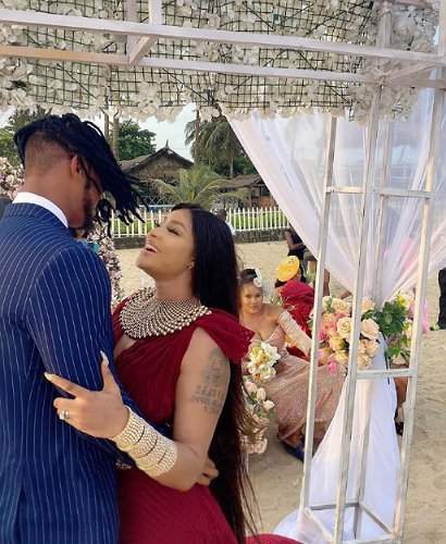 Actress Angela Okorie marries fiance in a romantic beach wedding (Photos)