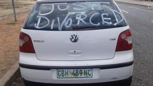 Man rides around town in celebration after divorcing his wife (Photos)