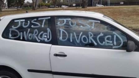 Man rides around town in celebration after divorcing his wife (Photos)