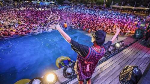 Wuhan, China throws massive pool party to celebrate 3 months of no new Covid-19 cases (Photos/Video)