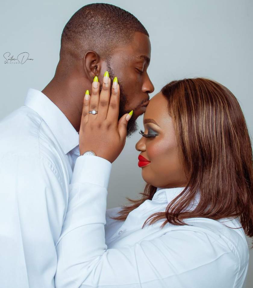 Nigerian lady set to tie the knot with man who borrowed her earpiece in 2016 (Photos/Video)