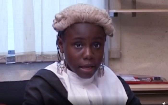 Video of Teni at the age of 12 playing Judge On KKB show