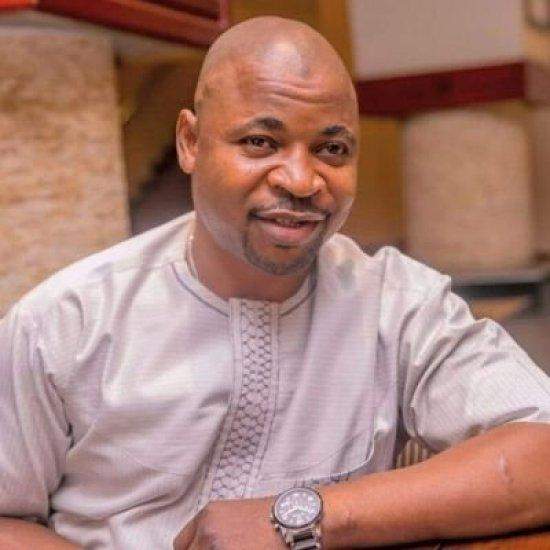 #EndSARS: Lagos protesters reject food, drinks sent by MC Oluomo (Video)