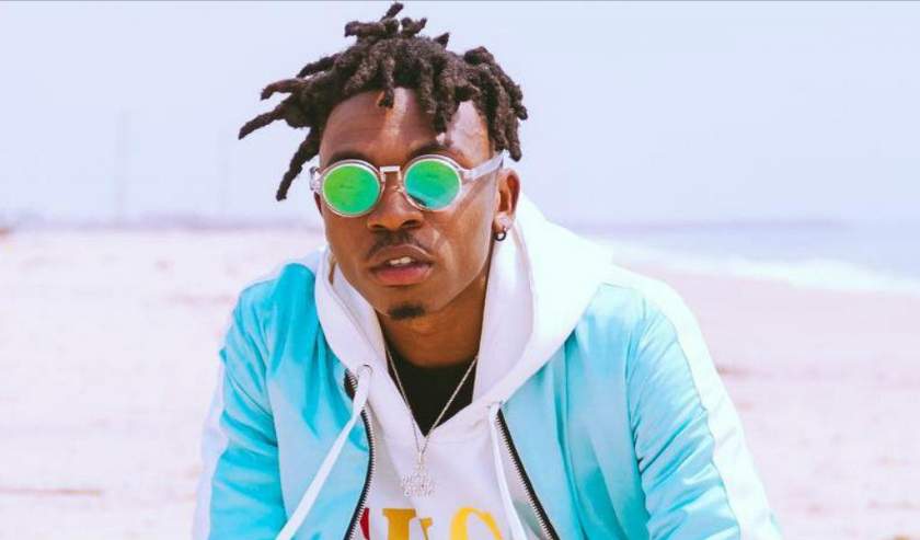 Mayorkun Offers To Help #EndSARs Protester Whose Car Was Destroyed In Abuja