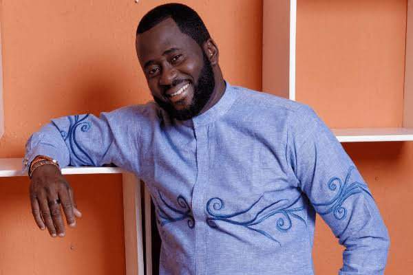 'If you are tired, come and enter Government' - Desmond Elliot tells protesting youths (Video)