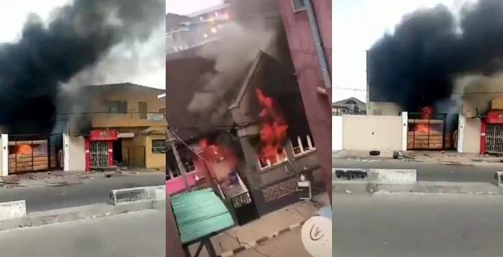 Lagos state governor, Sanwo-Olu's alleged family house set ablaze by angry mob (Video)