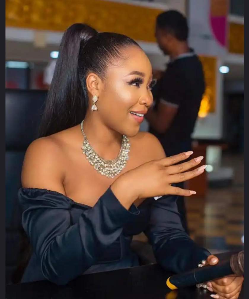 Kiddwaya Hooks Up With Billionaire Daughter, DJ Cuppy In London Following Rumours Of Breakup With Erica (Video)