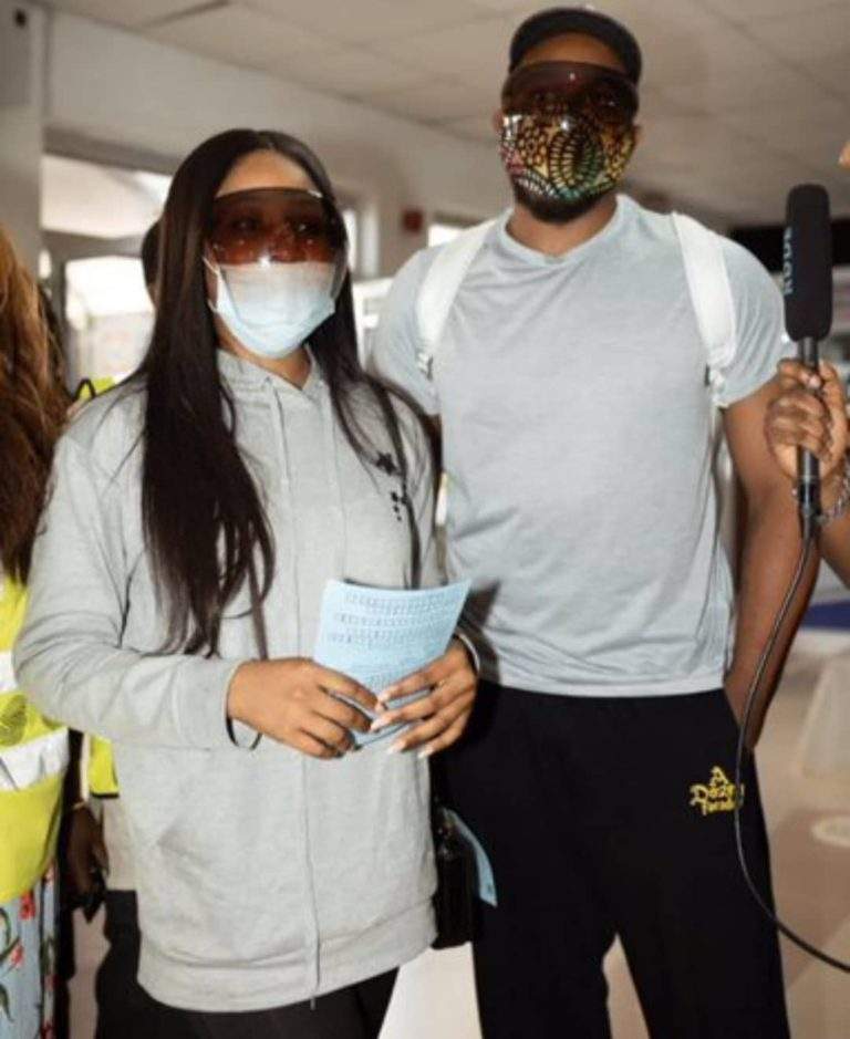 Moment Erica and Kiddwaya arrived Sierra Leone in matching outfits (Video)