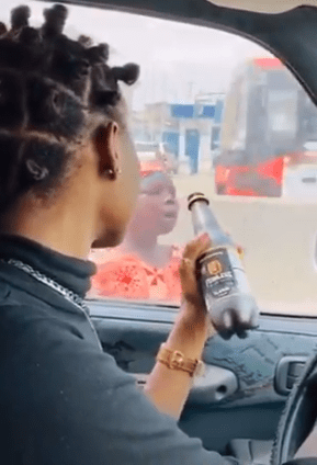 Twitter influencer Motara mocks child beggar with a bottle of drink (Video)