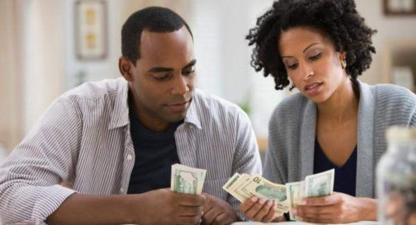 Stop giving women money, it is an act of aggression against them - Twitter user