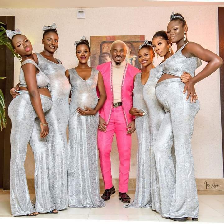 Socialite, Pretty Mike storms Williams Uchemba's wedding with his squad of 6 pregnant baby mamas (Video)