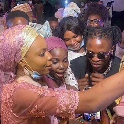 Icons react as Laycon performs at wedding of ex-speaker, Dimeji Bankole (Video)