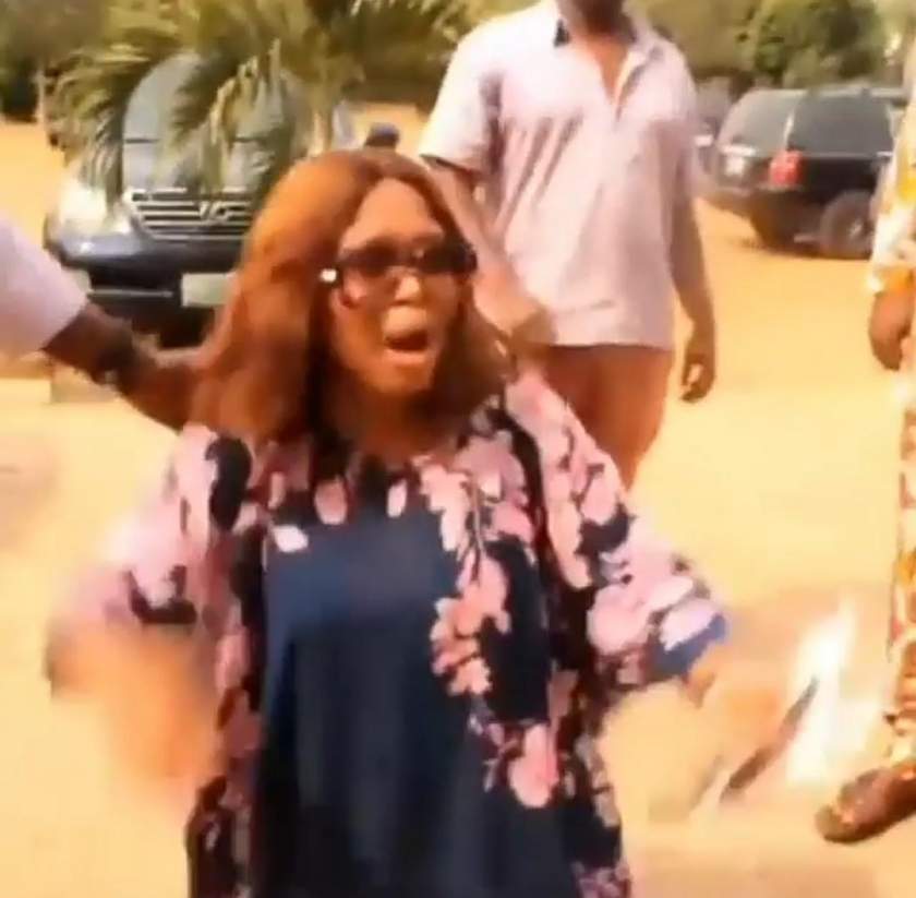 Angry wife disrupts her husband's secret wedding to his side chick