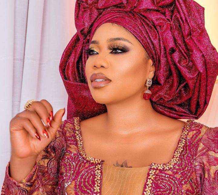 Toyin Lawani reacts after finding out her staff uses her bra with her (Video)