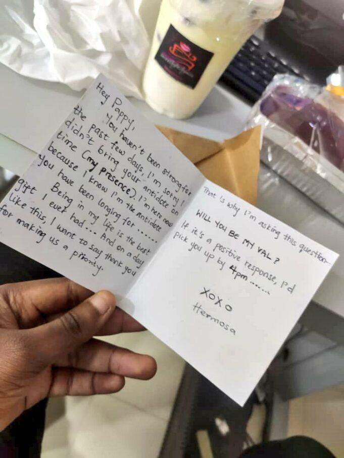 Man shows off romantic love note, gift from his babe ahead of Valentine