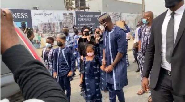 Moment Peter Okoye's 8-year-old daughter, Aliona broke down in tears during her grandfather's burial
