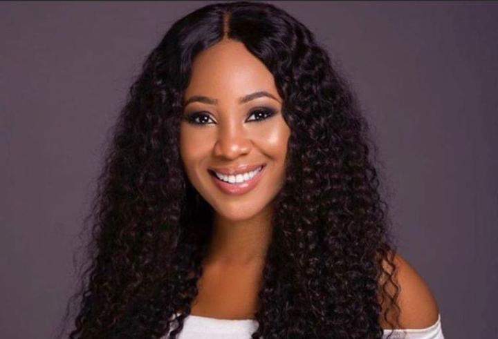 'If you're threatened by my growth, work on yourself' - Erica blows hot