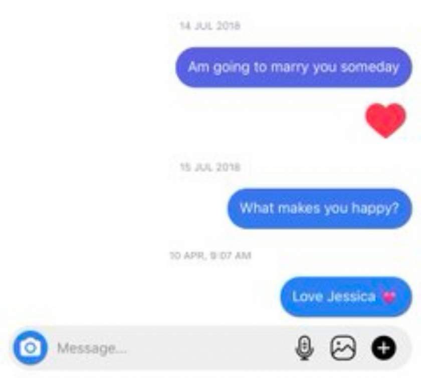 A Twitter user, Jessica Levi has shared chats of herself from 2018 shooting her shots at international footballer, Alex Iwobi.