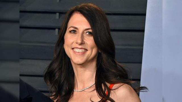 MacKenzie Scott, ex-wife of Jeff Bezos, marries Seattle school teacher