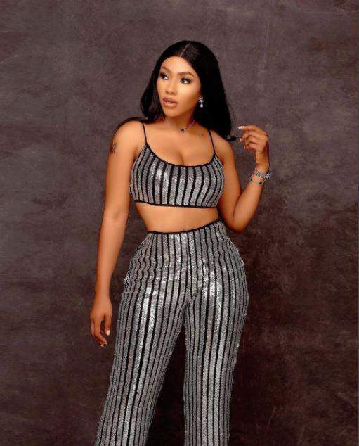 "I'll be praying for you" - Mercy Eke reacts to troll who accused her of trying to portray relevance