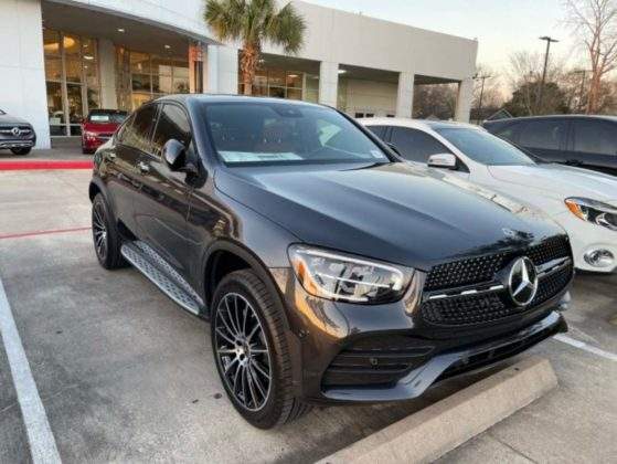 Lady gets Mercedes Benz as gift from parents for getting accepted into medical school