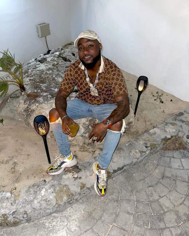 "Another wahala loading" - Davido reacts as female singer announces video shoot together amid cheating saga