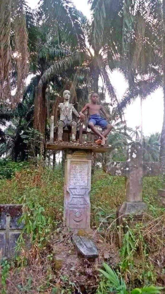 'Next generation won't have regards for the 'gods'' - Pastor says, shares photo of boy sitting with deity