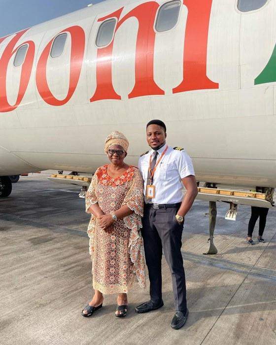 Young Nigerian pilot, Kunmi Toyinbo, celebrates after flying his mother for the first time