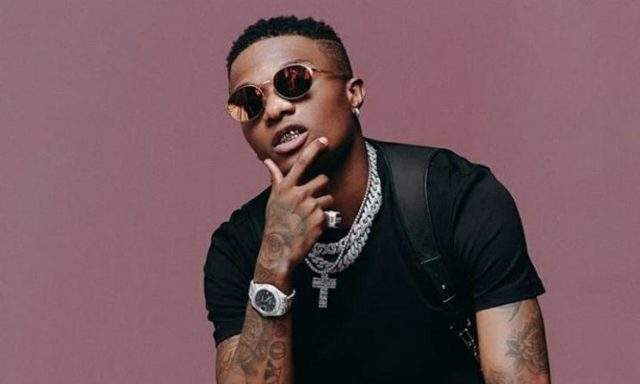 'You can tell a good woman by the way she treats her child' - Wizkid sends love message to women