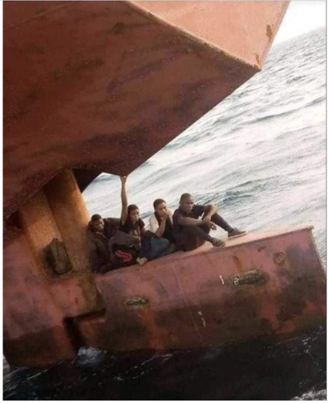 Port authorities nab four Nigerians hiding on rudder of a ship heading for Spain (Video)