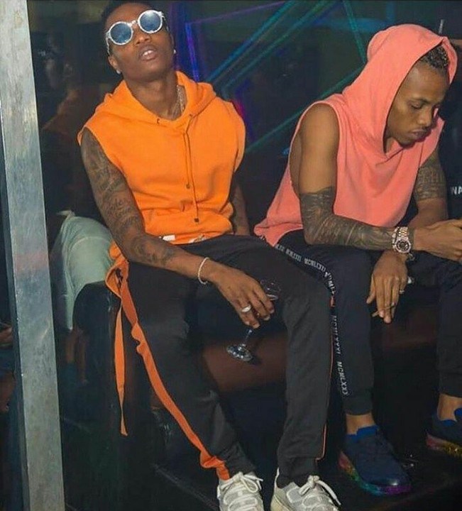 Beef Over: Wizkid & Tekno Chat and Chill at Felabration (Photo + Video)