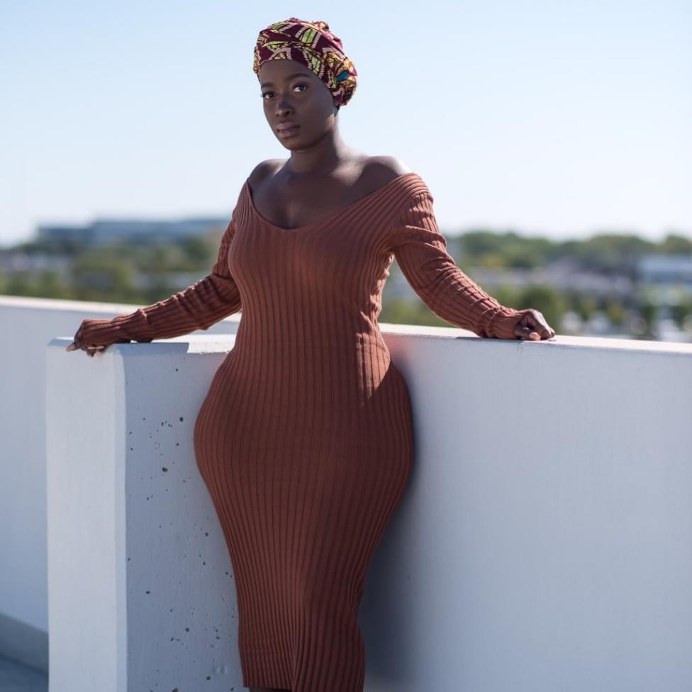 Checkout this lady's amazing hips transformation has got people talking (Photos)