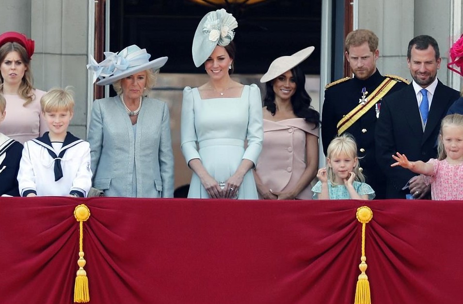 Duchess of Sussex, Meghan Markle makes first balcony appearance with Queen Elizabeth and other royal families
