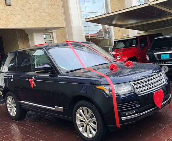 'Everyday is Valentine's day' - Peter Okoye says as he shows off the new Range Rover he bought for Lola