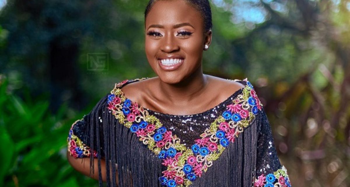 Ghanaian actress, Fella Makafui reacts as boyfriend closed the wine shop he opened for her
