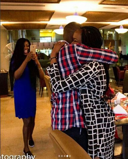 Man Travels From Lagos To Uyo To Propose To His Makeup Artist Girlfriend (Photos)