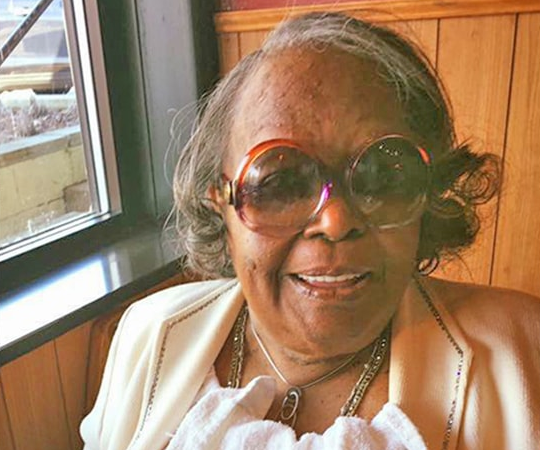 Oprah Winfrey's Mum Dies At Age 83 On Thanksgiving Day