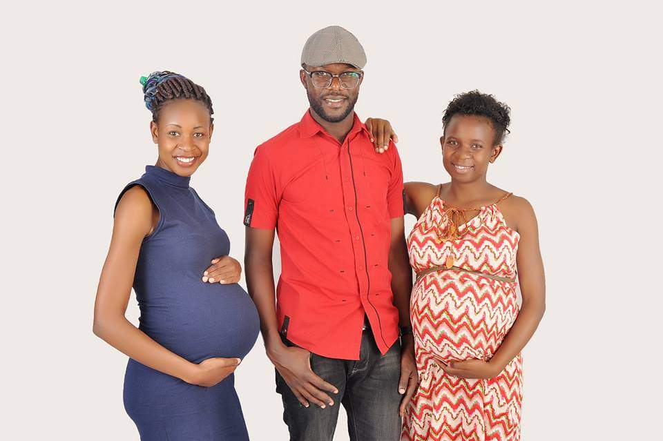 Man appreciates God as he shares photo of his two wives who are pregnant