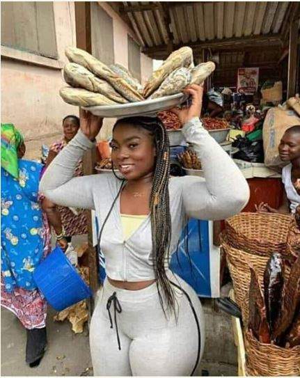 Slay Queen Spotted Selling Fish In A Market Causes Stir Online (Photos)