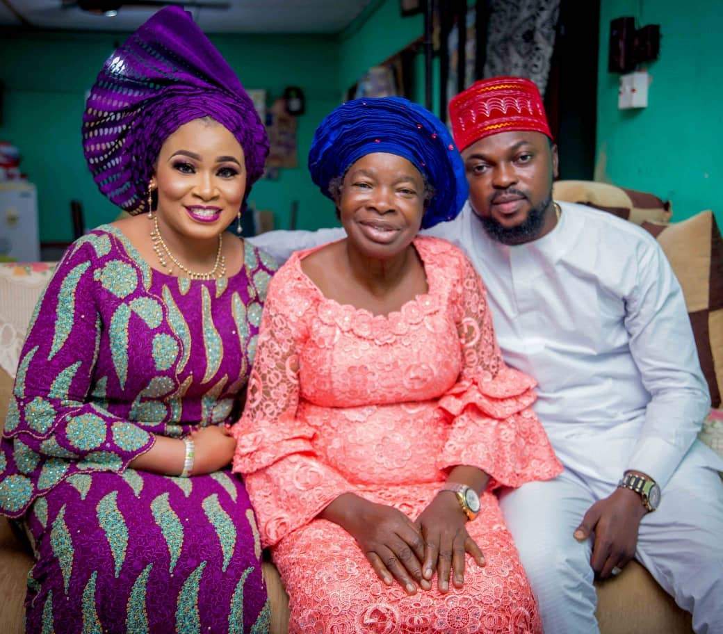 More Photos Emerge From Toyin Aimakhu's Engagement Party