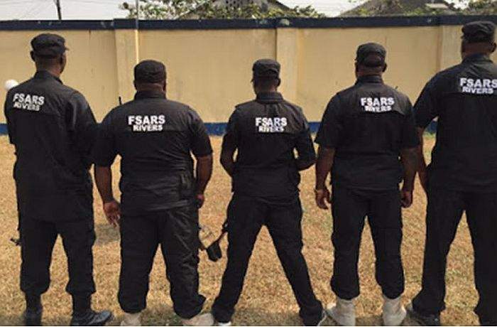 Man Shares Encounter With SARS Operatives Who Allegedly Extorts N600,000 From Him (Read The Story)