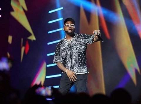 Wizkid Left Out As Burna Boy, Naira Marley, Davido Shine At Soundcity MVP Awards